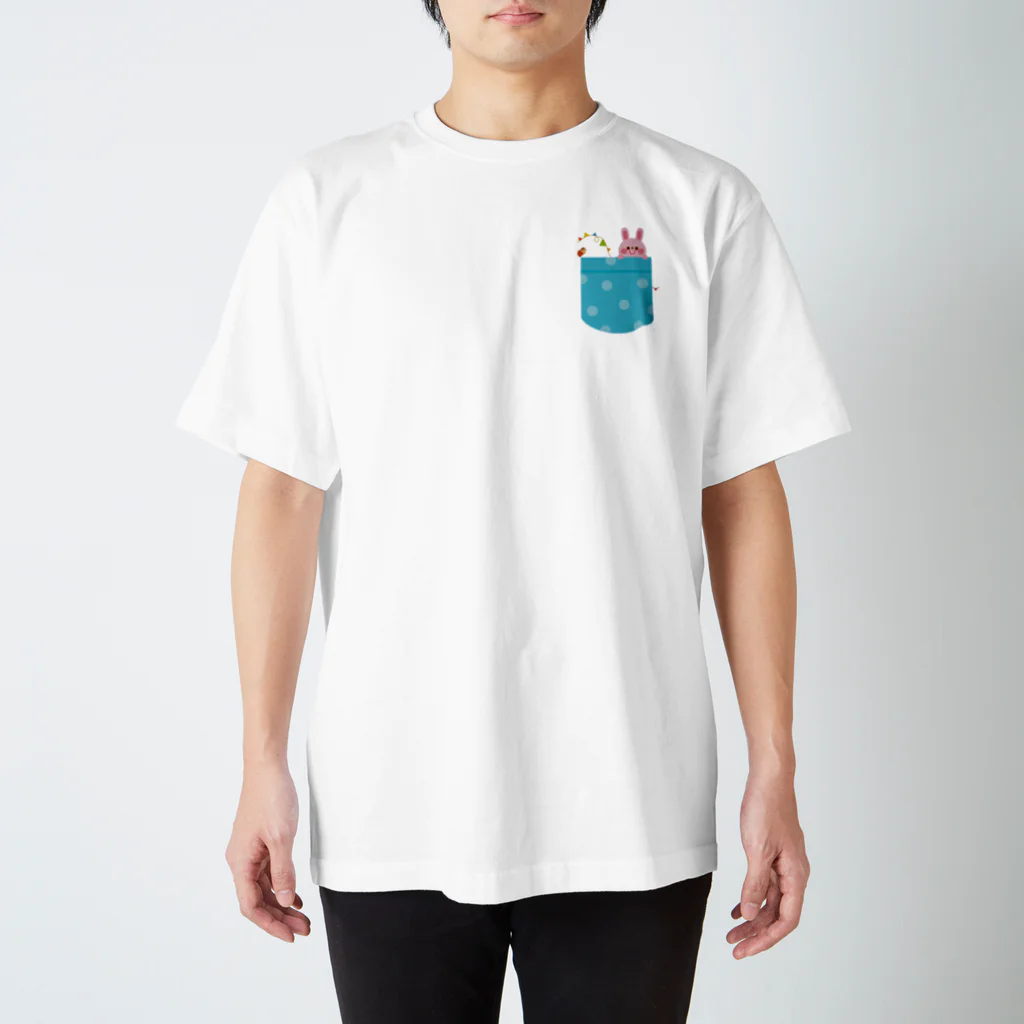 Illustrator イシグロフミカのPocket * うさぎ Regular Fit T-Shirt