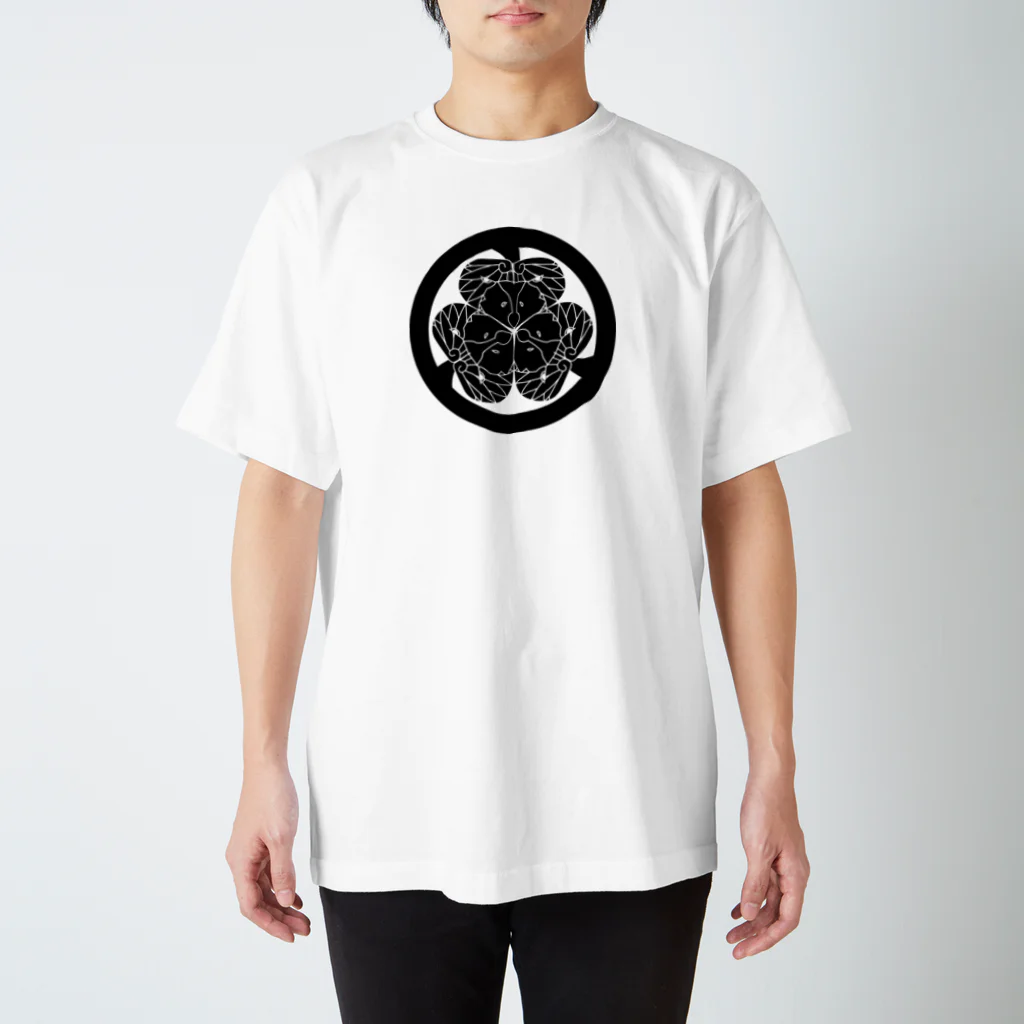 『Nothing Is Real』-- IN SUZURIの動物家紋。H.T.（三つ葉葵ハシビロコウ）黒 Regular Fit T-Shirt