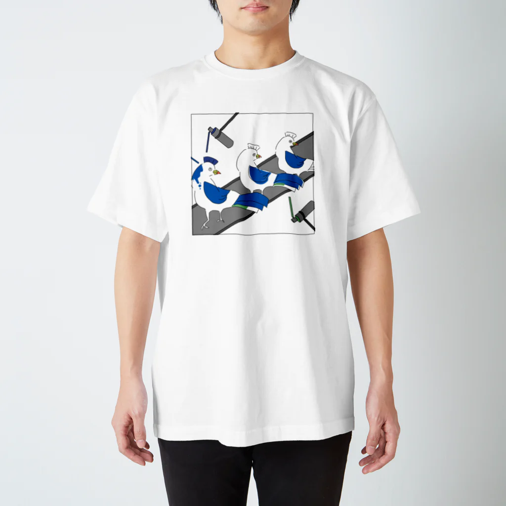 Apr.のカンムリエボシドリ工場 Regular Fit T-Shirt