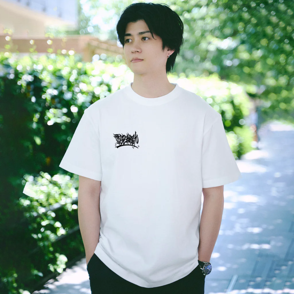 尾九の赤福ダルマ Regular Fit T-Shirt