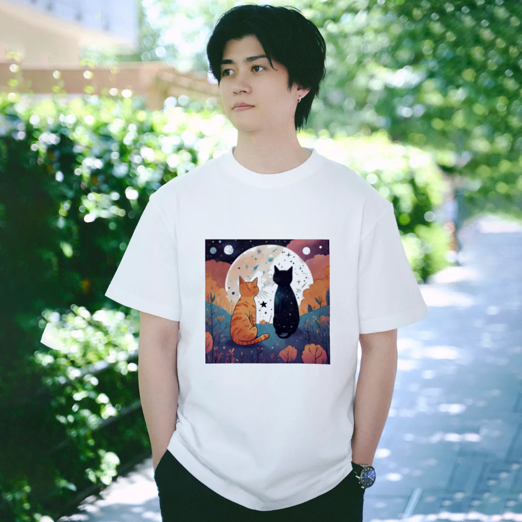 にゃんこワールドのにゃんこのお月見 Regular Fit T-Shirt