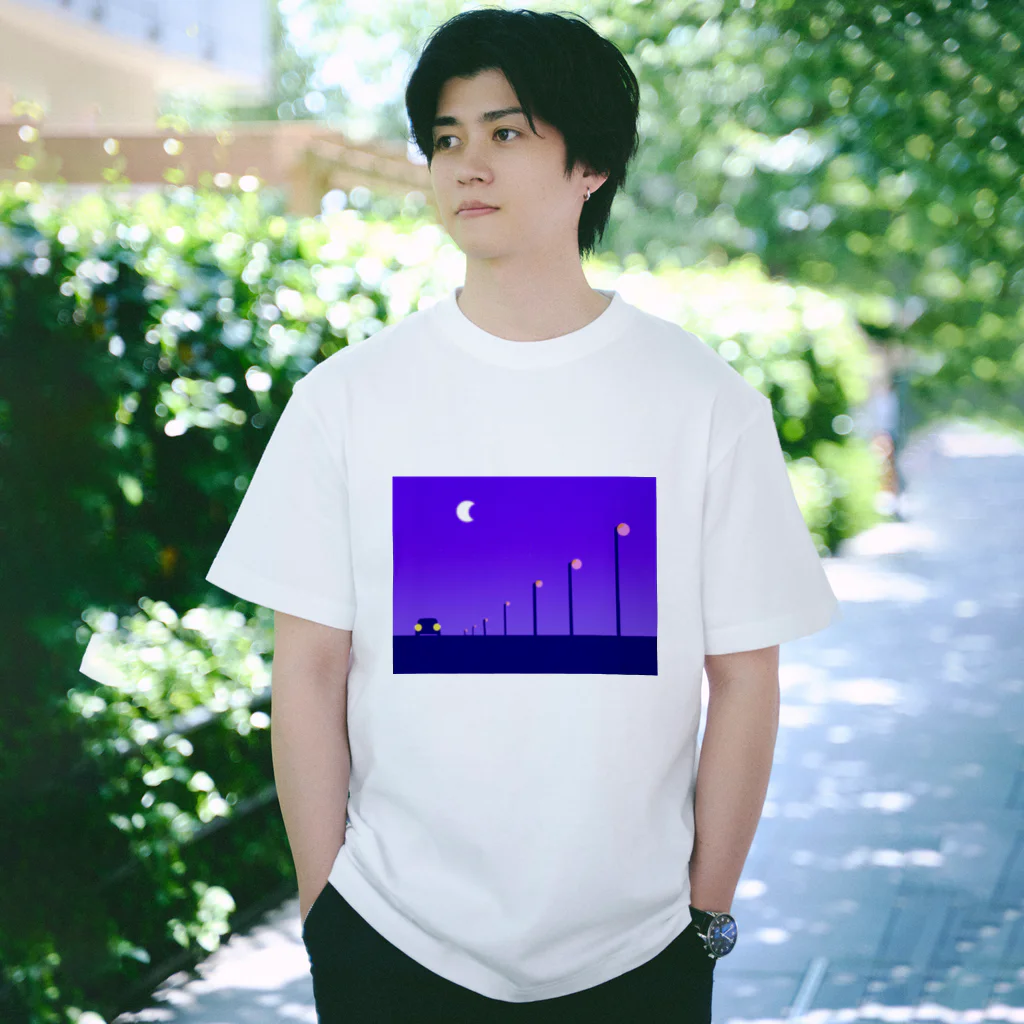 夢源アトリエ✩.*˚のNight Lights Regular Fit T-Shirt