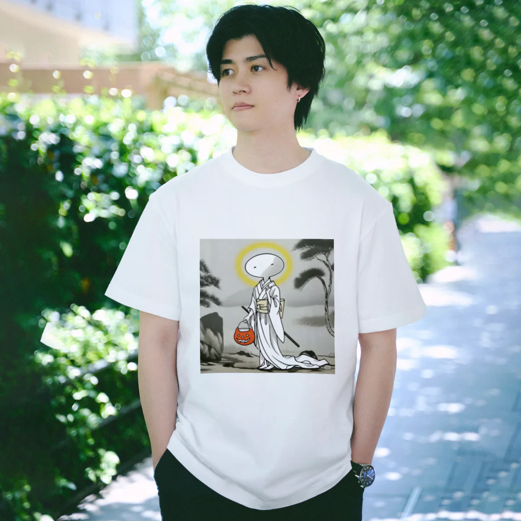 muses atticのエンジェルさん#6 Regular Fit T-Shirt