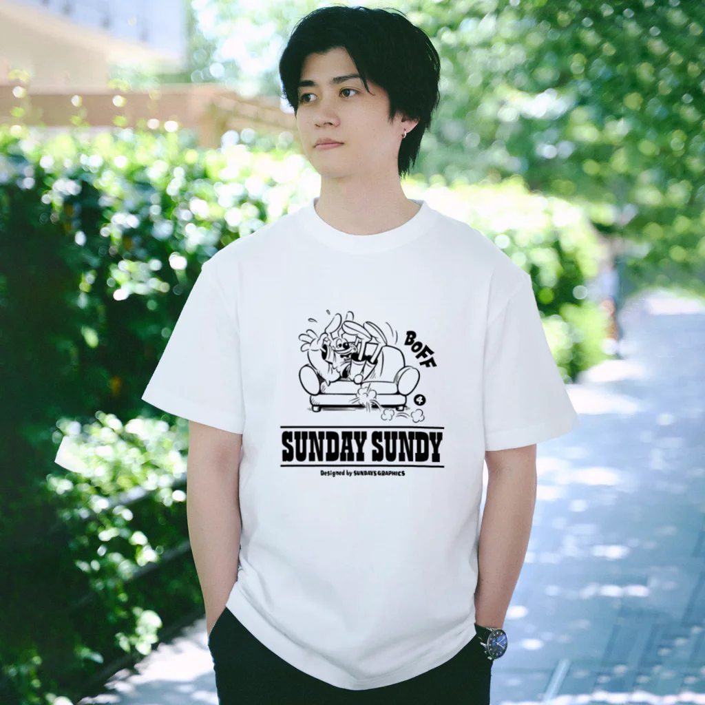 SUNDAYS GRAPHICSのSUNDAY SUNDY No.4 Regular Fit T-Shirt
