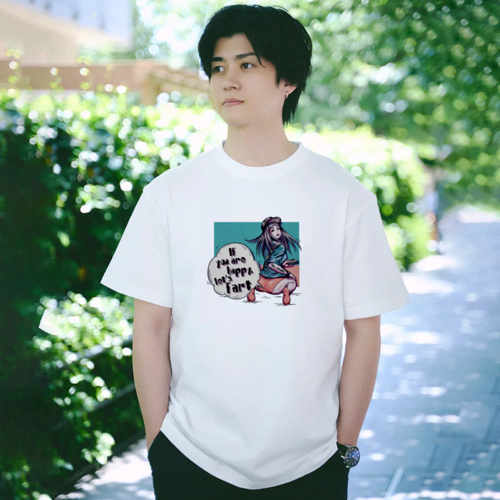 SHUCREAMSの幸せなら屁をかまそう Regular Fit T-Shirt