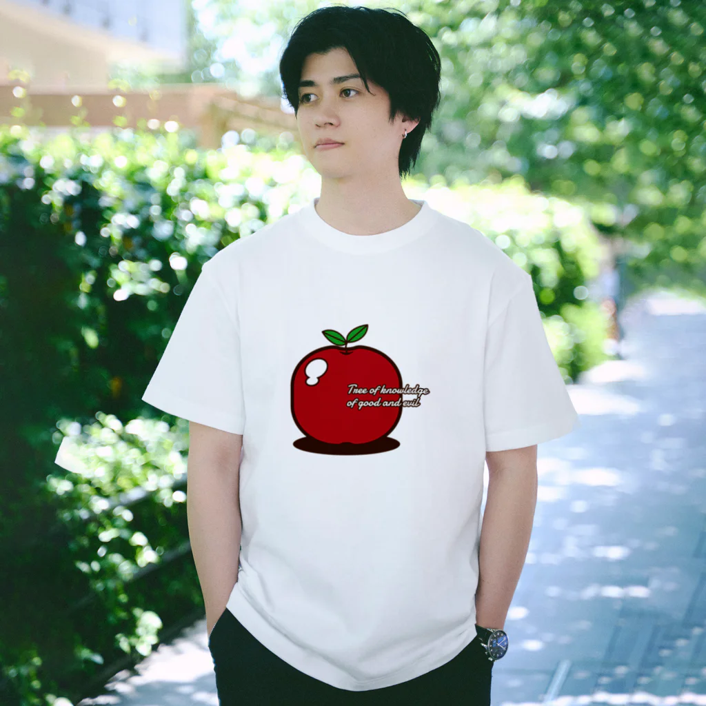 A R K -Eaeh likes-のリンゴ風イラスト Regular Fit T-Shirt
