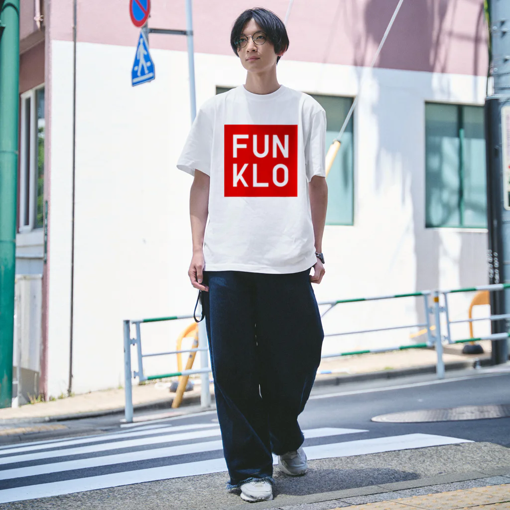 AY TOKYOのFUN FUN FUN  Regular Fit T-Shirt