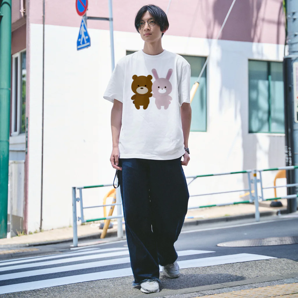 少食腹ペコガールデザイナーはなこのくま Regular Fit T-Shirt