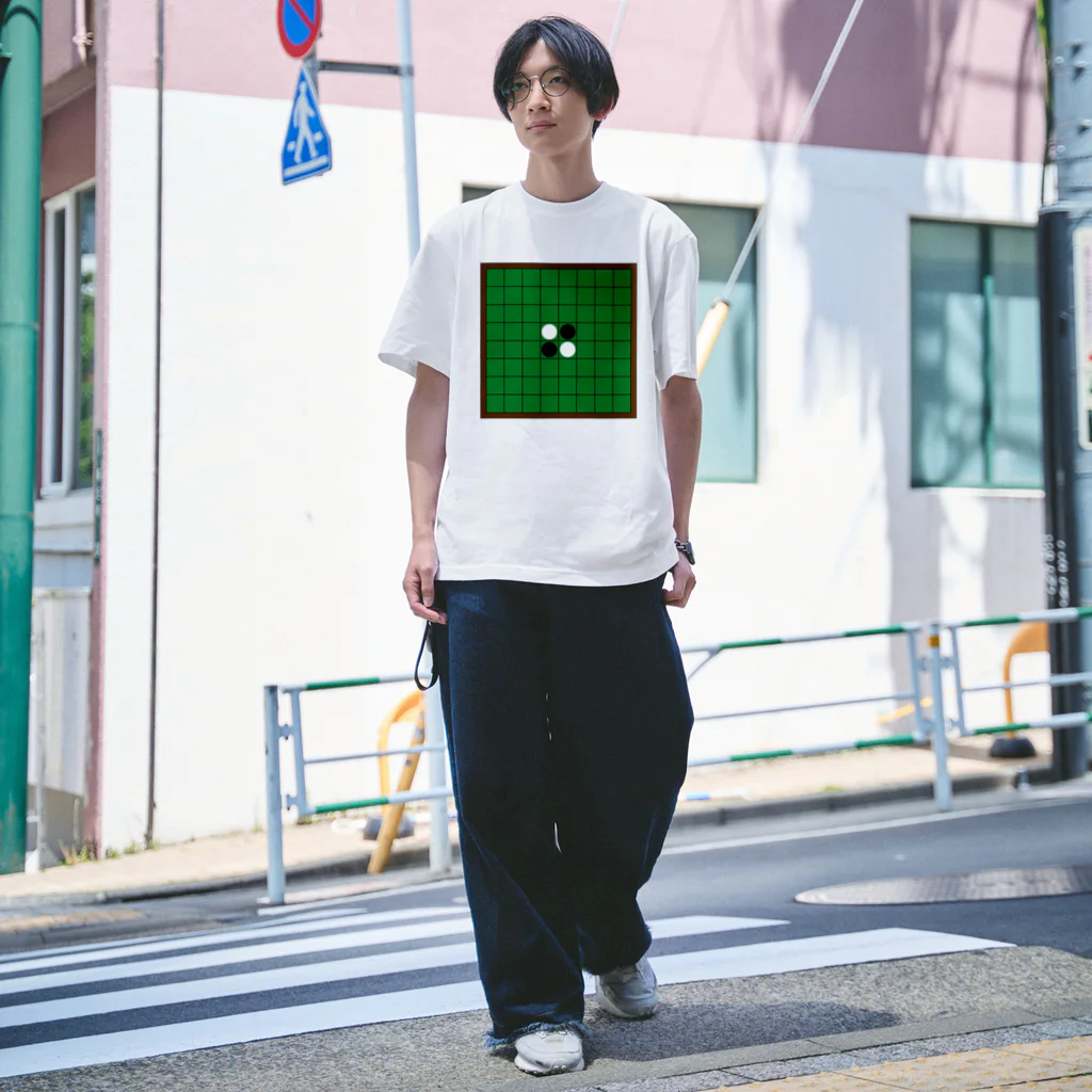 フォーヴァのオセロ Regular Fit T-Shirt