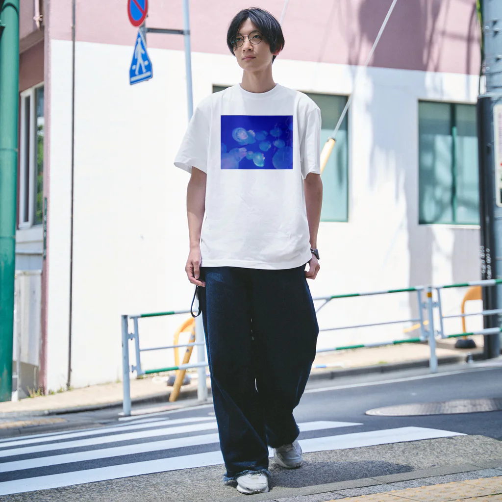 毎日カラフル生活のクラゲになりきりグッズ Regular Fit T-Shirt