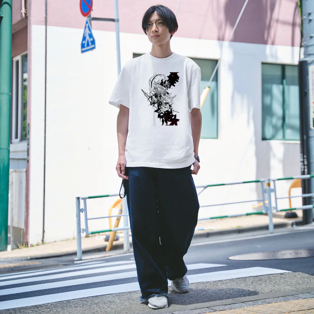 皐月 恵 -Kei Satsuki-の✝︎(White ver.) Regular Fit T-Shirt