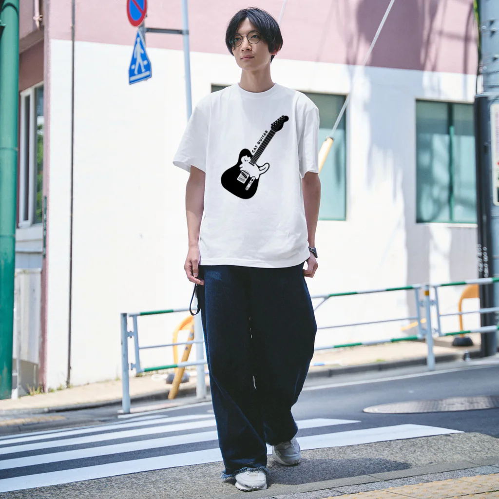 shimizu storeのCAT GUITAR Regular Fit T-Shirt