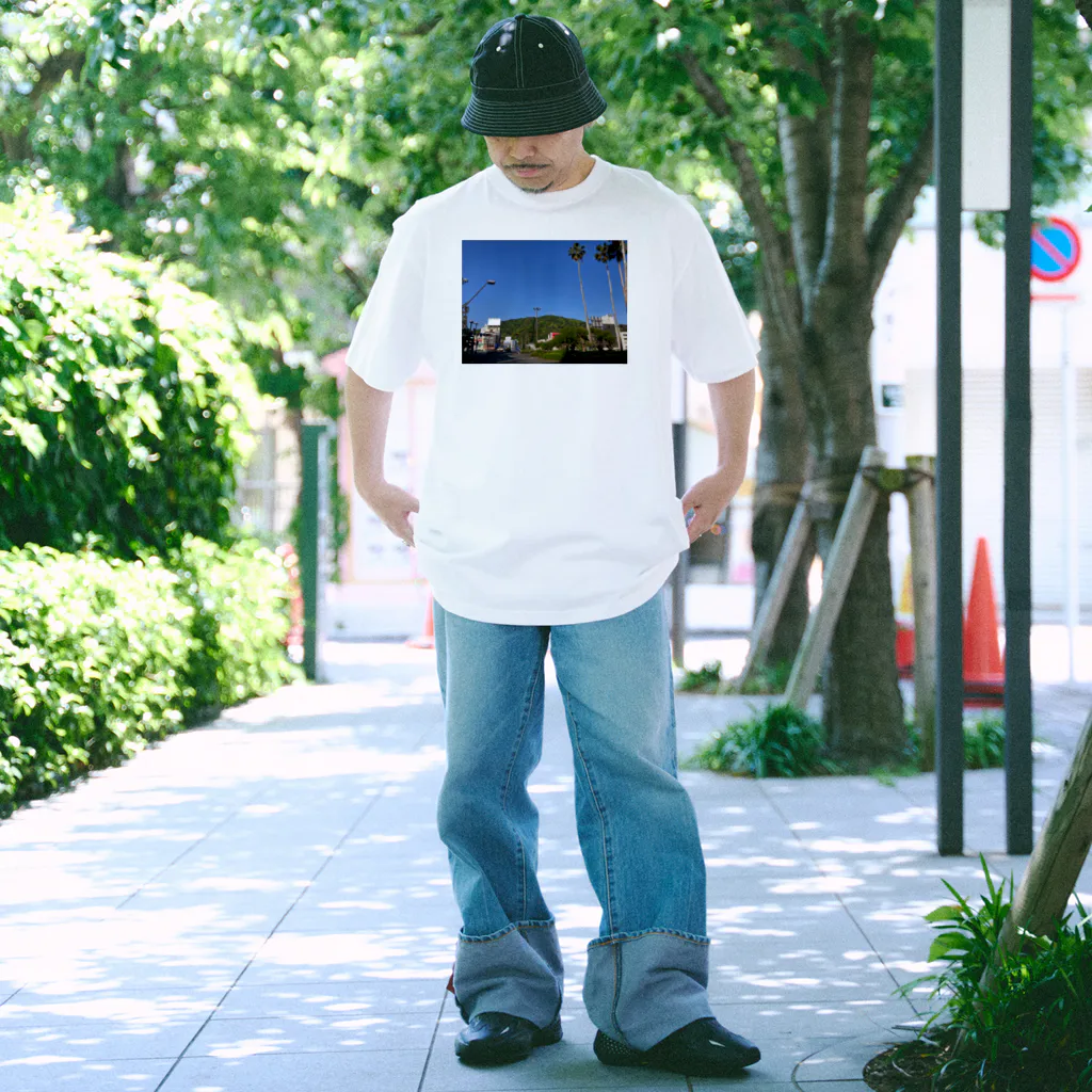 眉山ライブカメラの「今朝の徳島市眉山」（KESA NO BIZAN（Tシャツ Regular Fit T-Shirt