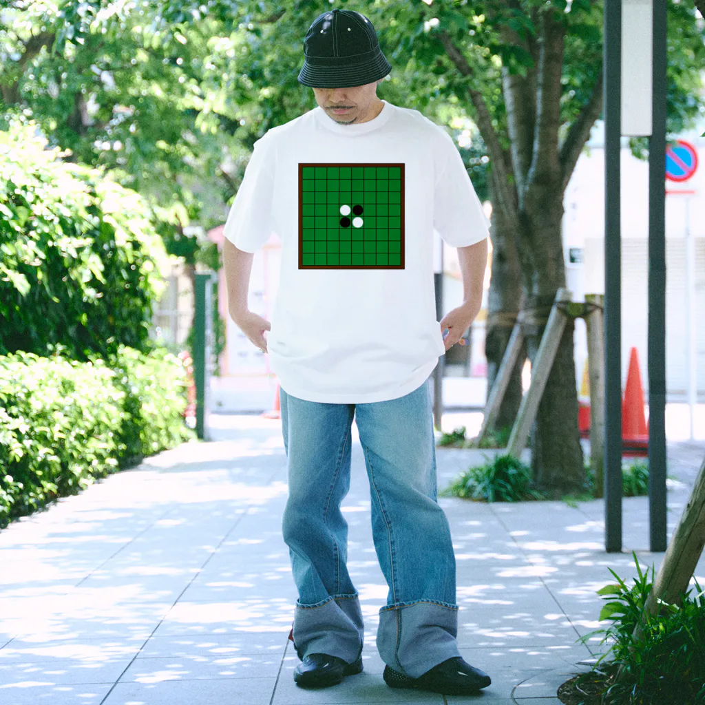 フォーヴァのオセロ Regular Fit T-Shirt