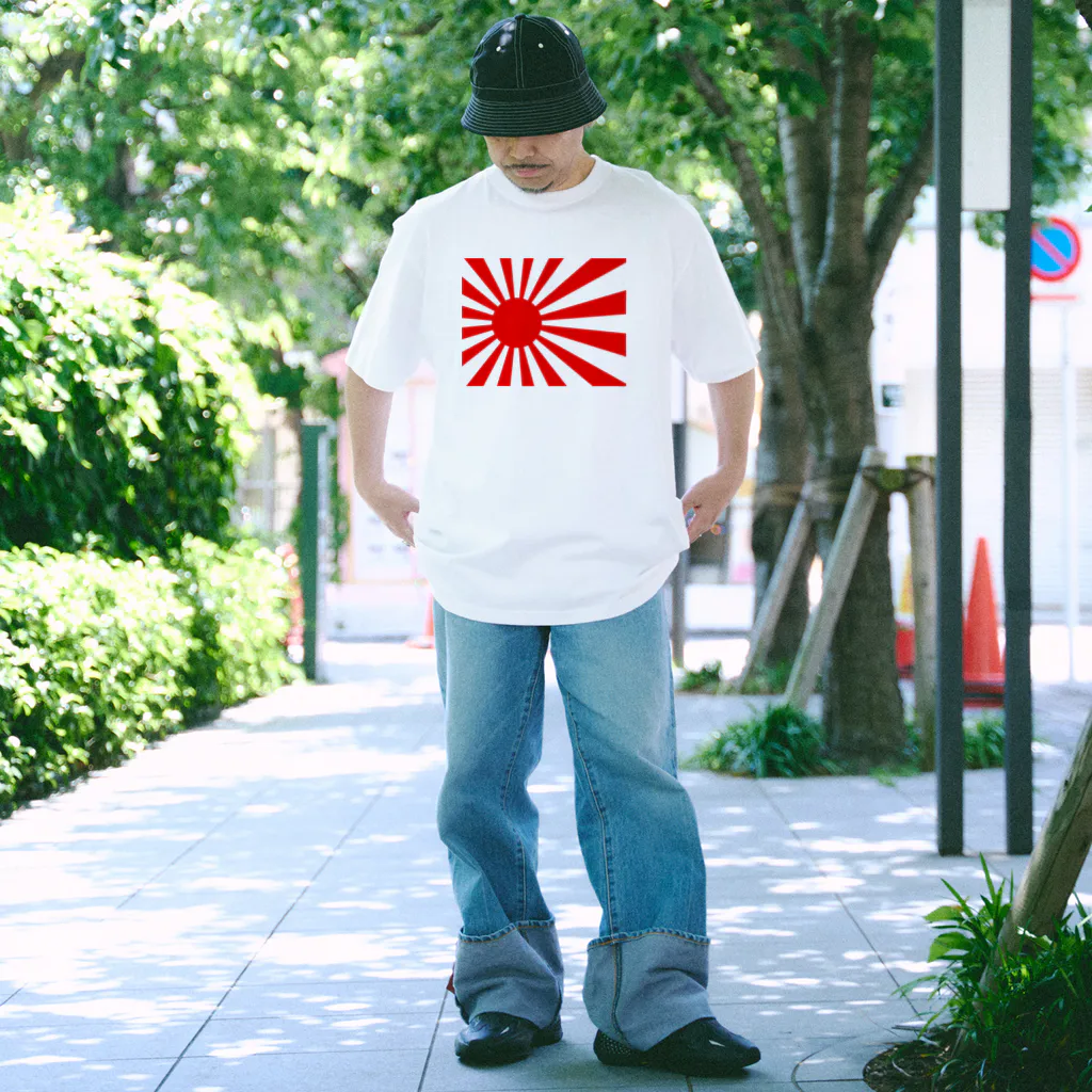 旭日ショップの【左右反転】旭日旗Tシャツ　左寄せ Regular Fit T-Shirt