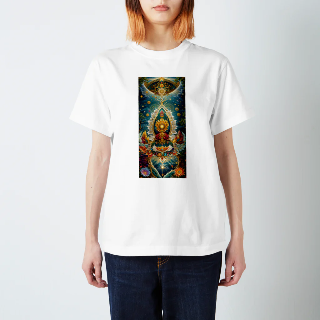 Tomohito Ichinoseの開運　曼荼羅樹 Regular Fit T-Shirt