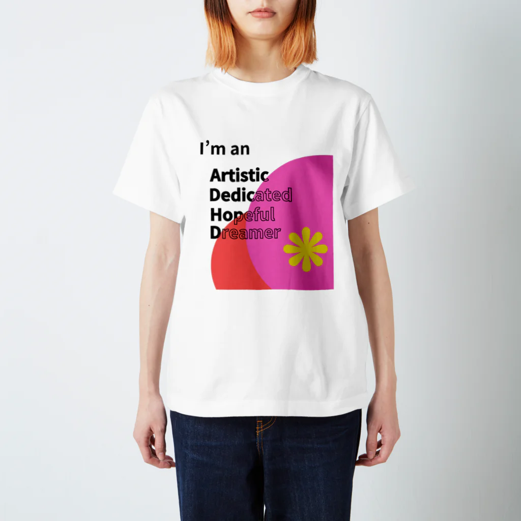 発達でこぼこショップのADHD「Artistic Dedicated Hopeful Dreamer」 - あなたの個性を大切にするアイテム Regular Fit T-Shirt