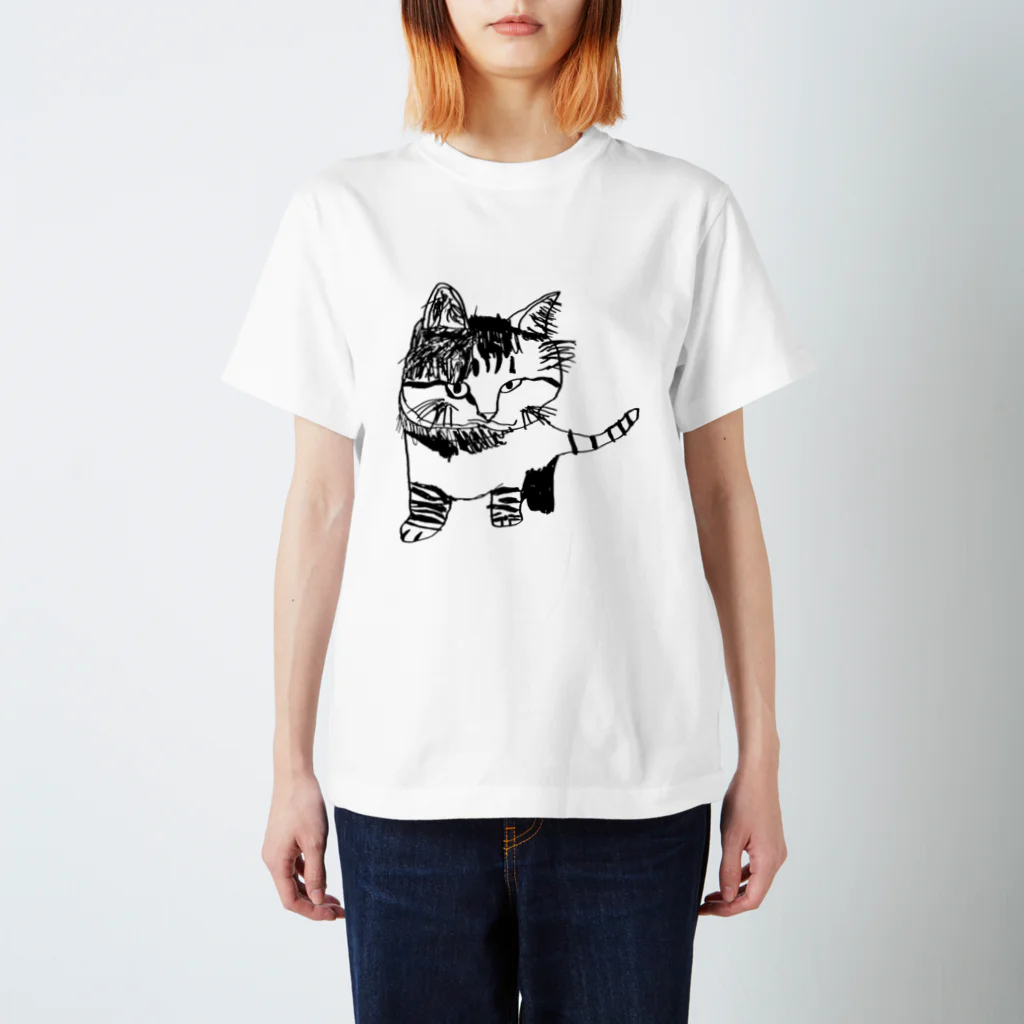 もぐらさんの猫のピノコです Regular Fit T-Shirt