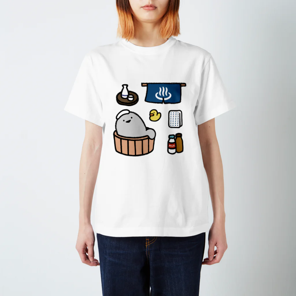サカバンバスピスのいる生活の温泉を楽しむサカバンバスピス Regular Fit T-Shirt
