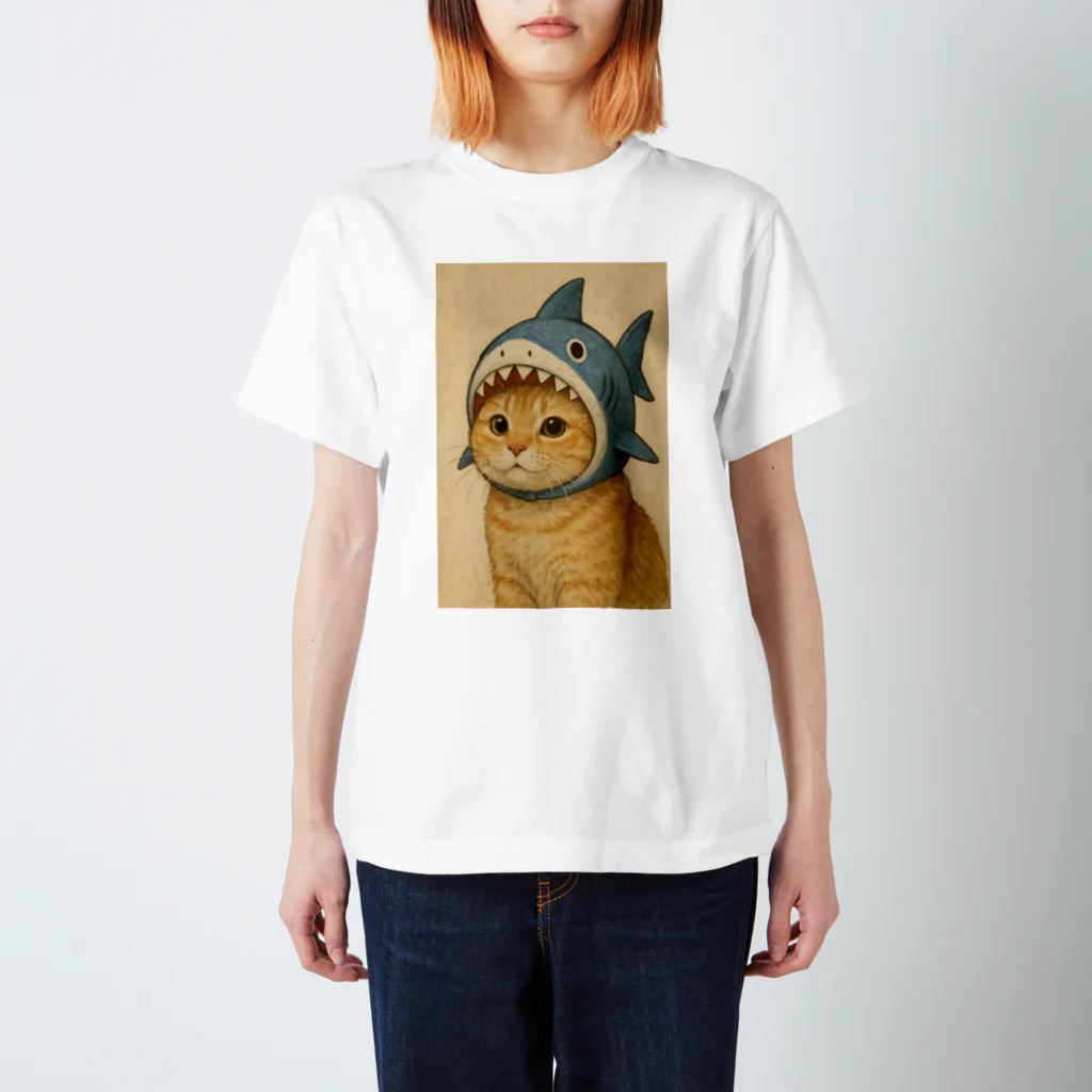 ninja-C0wDuT9c0wGbのサメ猫 Regular Fit T-Shirt