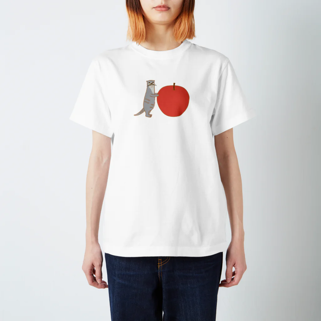 ソーメンズのかわうそりんご Regular Fit T-Shirt