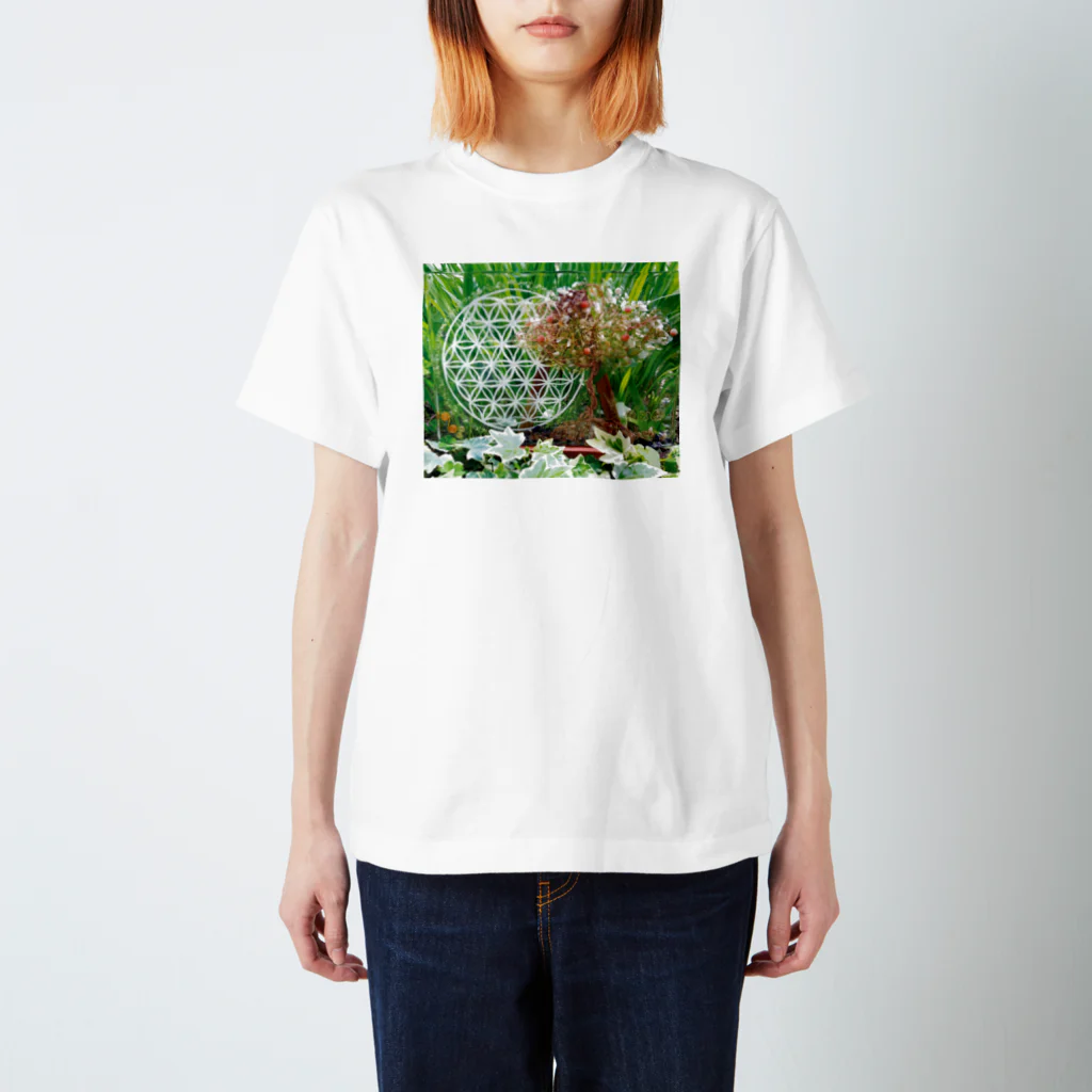 colorfulの宇宙樹 Regular Fit T-Shirt