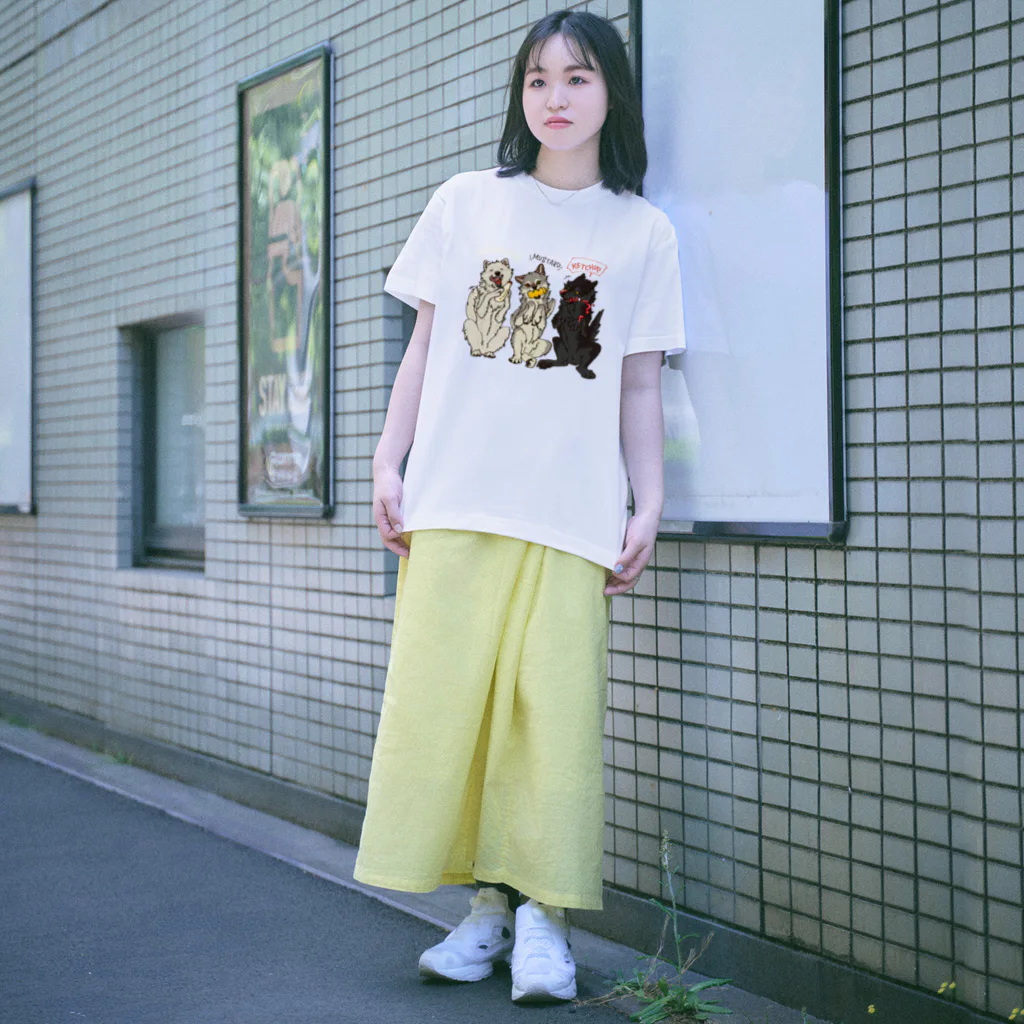 タタナ幻獣館のマヨネーズマスタードケチャップなオオカミ Regular Fit T-Shirt