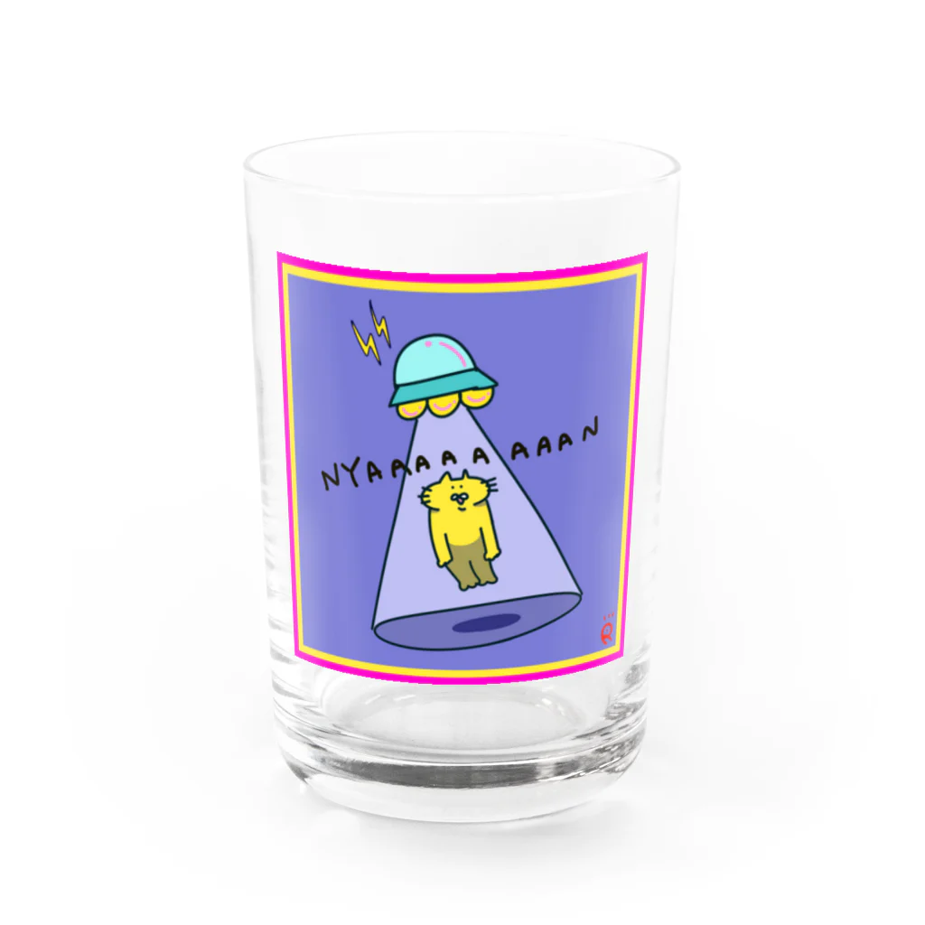 なで肩うさぎのTシャツ屋さんのUFOと黄色いネコ Water Glass :front