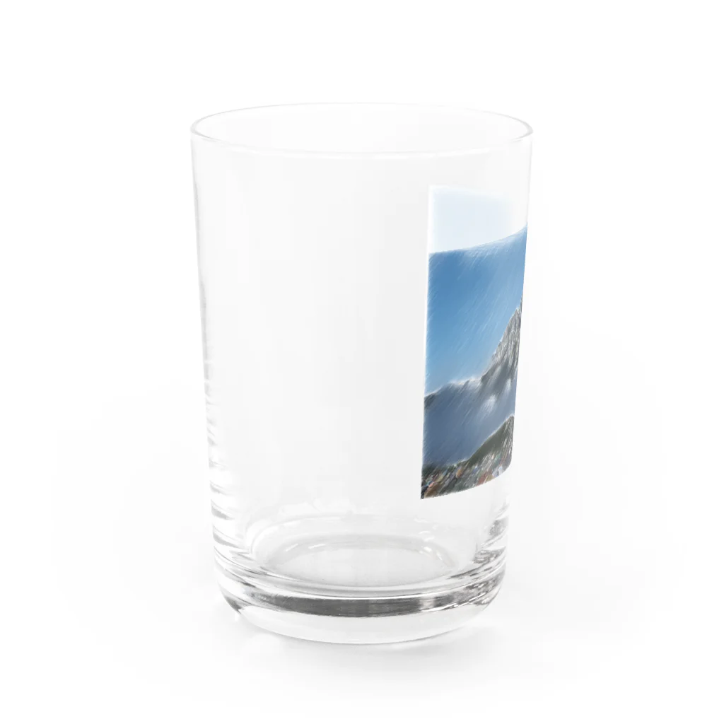静かな山の頂への雲海の劔岳 Water Glass :left