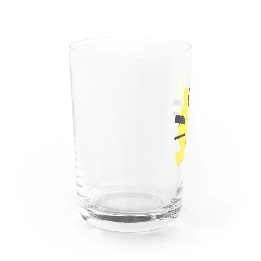 息子画伯の分からんけど、象さん。本当はとらさん。 Water Glass :left