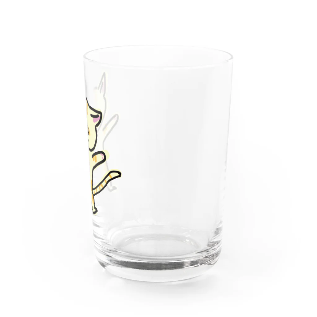akane_art（茜音工房）の踊るスナネコ Water Glass :right