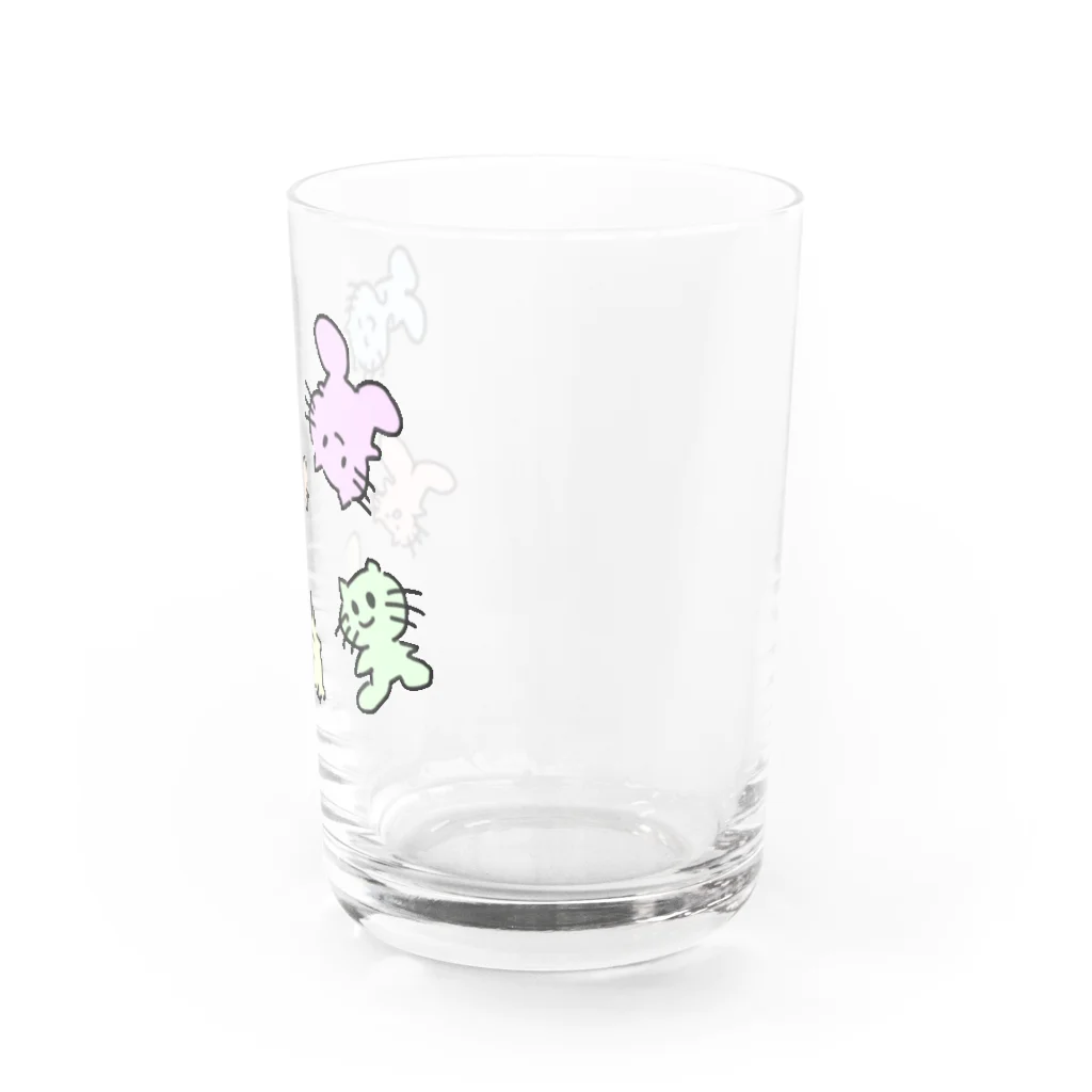 生き生き生活の品々の足のでっかい猫 Water Glass :right