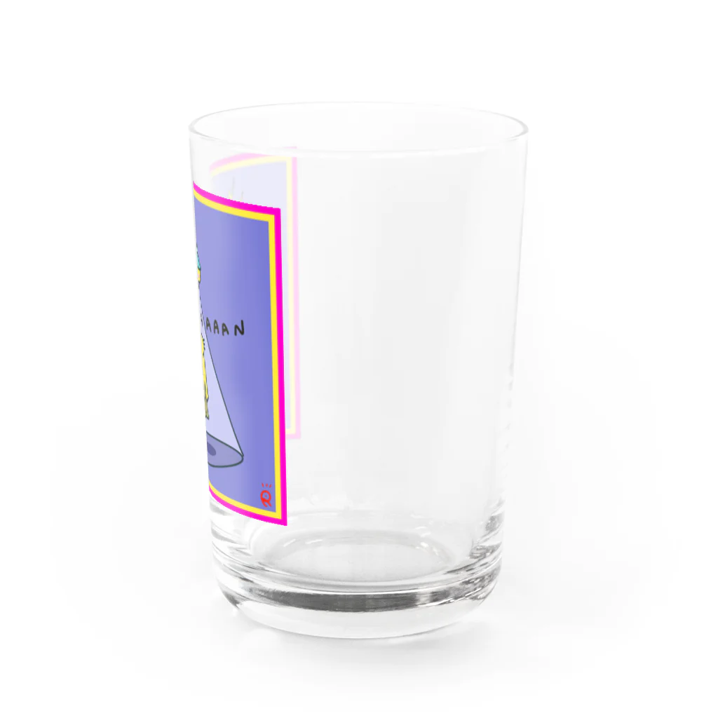 なで肩うさぎのTシャツ屋さんのUFOと黄色いネコ Water Glass :right