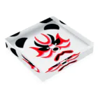 日々好日屋2号店の隈取りパンダ Acrylic Block :placed flat