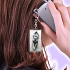 akane_art（茜音工房）のモノクロチワワ（あくび） Acrylic Key Chain