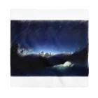 静かな山の頂への冬の星空キャンプ Bandana