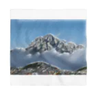 静かな山の頂への雲海の劔岳 Bandana