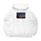 着る日常のmelty orange Big Hoodie