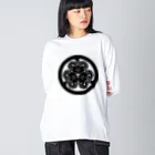 『Nothing Is Real』-- IN SUZURIの動物家紋。H.T.（三つ葉葵ハシビロコウ）黒 Big Long Sleeve T-Shirt