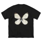 suzuko.momoyamaのsmall white Big T-Shirt