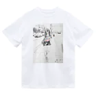 OtoAの隠れた宝石を探す人 Dry T-Shirt