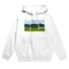 だるまの山の中の秘境駅 Hoodie