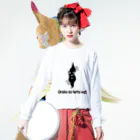 黒髭工房のおなかの虫 Long Sleeve T-Shirt :model wear (front)