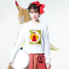 Quatre Illustrationのキャトル切手_オムライス Long Sleeve T-Shirt :model wear (front)