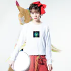 ＠世界遺産周りたい人のお店の『自由の女神』　大人気　ドット絵シリーズ　 Long Sleeve T-Shirt :model wear (front)