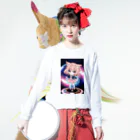 AIオリジナルイラスト　美女男子の癒し効果のミニキャラ Long Sleeve T-Shirt :model wear (front)