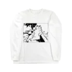 山形屋米店の肘をついてくつろぐ猫 Long Sleeve T-Shirt