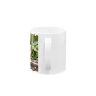 天龍光照の【100円募金】リスのキュートな食事 Mug :handle