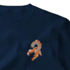 ねう ·*.꒰ঌ🐌໒꒱.*･ﾟの金魚ナメクジ One Point T-Shirt