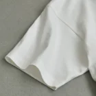 SASARiNS のPianoman カラフル Organic Cotton T-Shirt is double-stitched and round-body finished